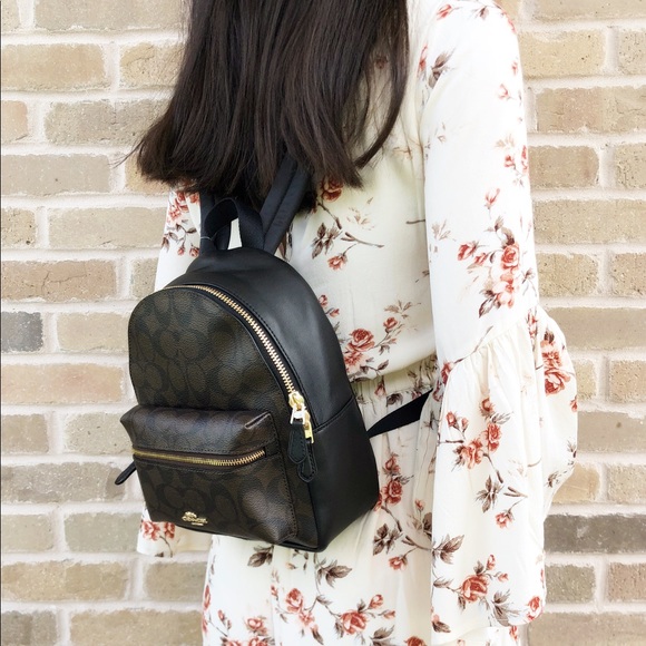 Gaby'sBags🎒Coach backpack signature NWT - Picture 5 of 8